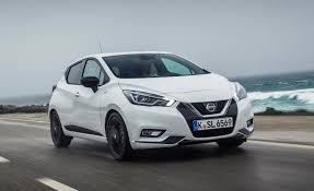 Büyükanne evinde kilitli kalıyorsunuz ve oradan bir şekilde kurtulmaya çalışıyorsunuz. Go Faster Micra Has Racy Stripes And Carbon But It S Still Grandma In A Tracksuit