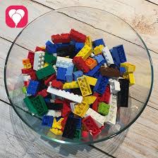 Lego Spiele Fur Deinen Kindergeburtstag Balloonas Kindergeburtstag Bastelideen Kindergeburtstag Lego Spiele