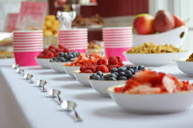 Hosting dinner party does not mean you need to purchase filet mignon or prime rib for your guests. Party Food Ideas For Feeding A Crowd On The Cheap Fun Cheap Or Free