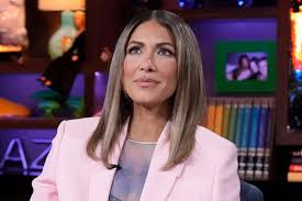 Erin Lichy Sheds New Light