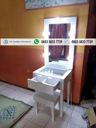 Jual cermin cembung lalu lintas atau convex mirror harga murah. Meja Rias Lampu Minimalis Meja Make Up Artis Harga Murah Meja Rias Meja Makeup Minimalis Harga Murah