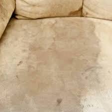 Microfaser couch reinigen 6 schritte für ein gepflegtes sofa microfaser wird aufgrund seiner guten pflegeeigenschaften gern gekauft. Sofa Mit Diesem Trick Reinigen