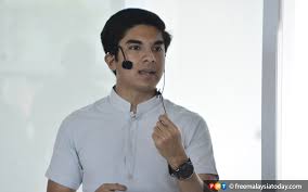Beliau adalah bekas juara debat asia. Menteri Pelan Pembaharuan Persatuan Sukan Tangani Salah Laku Rasuah Free Malaysia Today Fmt