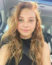 Birthday gifts for teenage girls. Pin By Nadia Turner On Nadia Turner Old Hairstyles Blonde Hair Girl Brown Hair Green Eyes