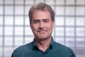 Faculty Spotlight: Angie Knapp