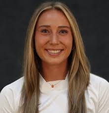 Lisa Weisse's Instagram, Twitter & Facebook