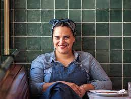 Un viaje que ocurre durante el próximo disco de camila moreno, preparado para 2021. Ciclocharlas Cheftalks 2020 Camila Moreno Duoc Uc