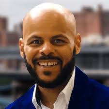 Saul Flores's Instagram, Twitter & Facebook