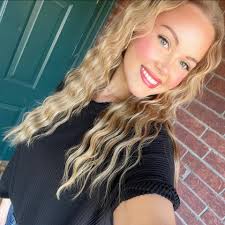 ⚠️ ⚠️ Newly Remodeled Space for rent in the heart of downtown, across from  the Post Office in Poteau! Very high traffic area to put your business.  Tons of parking. All new