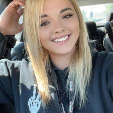 Andre Wray's Instagram, Twitter & Facebook