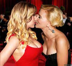 Jessica alba lesbian kiss