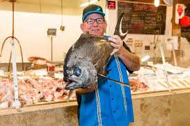 The fishmonger is a divination card. Tommy The Fishmonger Talks About Going Solo While Staying Sustainable Restaurants Sandiegomagazine Com