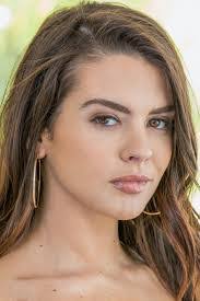 Keisha Epps's Instagram, Twitter & Facebook