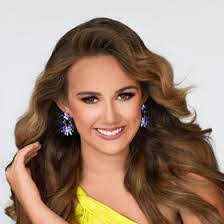 Caroline Blanks's Instagram, Twitter & Facebook