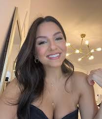 Lilian Ly's Instagram, Twitter & Facebook