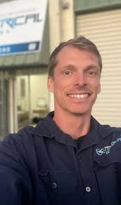 We've got a little availability left before Christmas 🎄