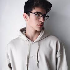 Manu rios (born 17 december 1996) is a spanish actor. Favorite Songs Atm Manu Rios Letras Com