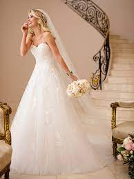 Check spelling or type a new query. Tipps Fur Das Perfekte Hochzeitskleid Brautmoden Boos