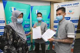 Universiti swasta di malaysia dan beberapa universiti asing mengakui kelayakan ini sebagai syarat kemasukan minimum untuk program ijazah. 822 Penuntut Sambung Belajar Di Ump