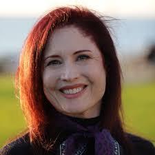 Patricia Perales's Instagram, Twitter & Facebook