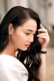 Mẹ Mạnh Trường trong 'Hương vị tình thân' nhận đủ gạch đá xây... lâu đài