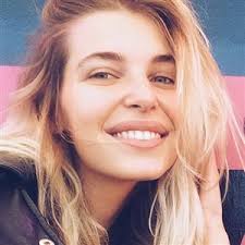 «семья», — так 24 мая федук подписал снимок с бракосочетания. Darya Panfilova V Instagram Novye Foto I Video