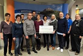 Von altersvorsorge über girokonto bis versicherung: 4 440 Euro Fur Vereine In Frickenhausen Linsenhofen Und Tischardt Tsv Frickenhausen