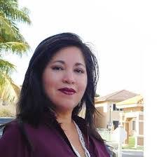 Gladys Zepeda's Instagram, Twitter & Facebook