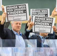 3.12 uhr) einen wert von 18,7. Landtagswahl Sachsen Anhalt Cdu Verzweiflungsmanover Aus Afd Angst Welt