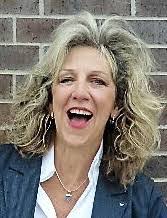 Janet Waite's Instagram, Twitter & Facebook