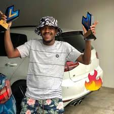 It is also believed that kabza de small was with the two on. Kabza De Small Fans Kabelomoth Twitter