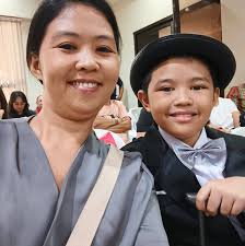 President Donald J. Trump received the Friends of Zion Award from Dr. Mike  Evans founder of the Friends of Zion Museum in Jerusalem. The event was  attended by Vice President Mike Pence ,