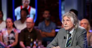 Johan derksen doet mij te veel denken aan mijn eerste vrouw. Derksen En Vrouw Zorgen Voor Ernstig Zieke Chauffeuse Zo Fijn Echt Geweldig Voetbalprimeur Nl