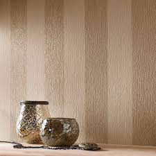 Graham & brown offers a wide selection of stunning brown wallpaper and wall coverings. Glitterati Cream Gold Cream And Gold Wallpaper Gold Wallpaper Bedroom Gold Wallpaper