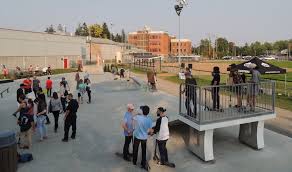 Espace 360 Un Skatepark Connecte A Pont Rouge