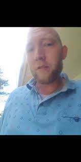 Richard Onder's Instagram, Twitter & Facebook