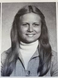 Meet Lisa Dobyns, Massaponax High School Class of 2006. #AlumniSpotlight