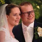 Sharon Kuperus's Instagram, Twitter & Facebook