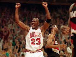 See full list on biography.com The Last Dance Sehen Fans Michael Jordan Nun Mit Anderen Augen Sport Nordbayern