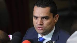 Los hondureños están descontentos con el gobierno de Libertad y Refundación  (Libre) y no dudarán en apoyarnos para darnos el voto. “Cuando menos  acordemos, en 2025 vamos a llevar de nuevo a