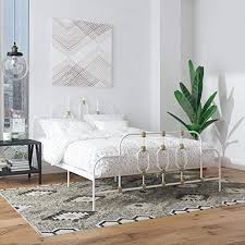 Stylish appearance with vintage headboard and footboard. Novogratz Boutique Olivia Metal Full Size Frame White And Gold Bed White And Gold Bedding Metal Beds Gold Bed