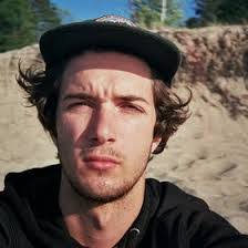 Michael Cohill's Instagram, Twitter & Facebook