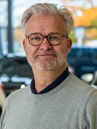 Skadeverkstad kontakt