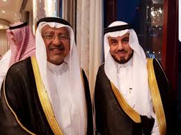 دَوْلَةُ الْكُوَيْت)؛ هي دولة عربية تقع في الشرق الأوسط من جنوب غرب القارة الآسيوية، وتحديدًا في الركن الشمالي الغربي للخليج العربي الذي يحدها من الشرق، حيث يحدها من الشمال والغرب جمهورية العراق ومن. Ø§Ù„Ø´ÙŠØ® Ø§Ø¨Ø±Ø§Ù‡ÙŠÙ… Ø§Ù„Ø³Ø¨ÙŠØ¹ÙŠ ÙŠØ­ØªÙÙŠ Ø¨Ø§Ù„Ø³ÙÙŠØ± Ø³Ù„Ø·Ø§Ù† Ø§Ù„Ø¹Ù†Ù‚Ø±ÙŠ Ø¨Ù…Ù†Ø§Ø³Ø¨Ø© ØªØ¹ÙŠÙŠÙ†Ù‡ Ø³ÙÙŠØ±Ø§ Ù„Ø¬Ù†ÙˆØ¨ Ø§ÙØ±ÙŠÙ‚ÙŠØ§ ØµØ­ÙŠÙØ© Ø£ØµØ¯Ø§Ø¡ Ø§Ù„Ø®Ù„ÙŠØ¬