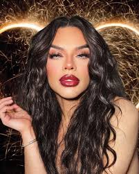 Ok, I redid this a million times. Perfectionist vibes, but I'm definitely  finding my flow. Let's gooooo! My turn