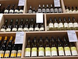 The Best White Wines At Costco Under 15 Costco Wine Wine Deals Wines