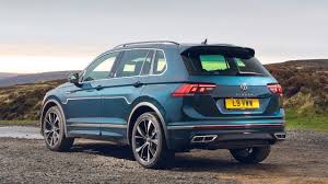 The back seats are spacious and everything is so well though out in this car you really see the value. Comparison Volkswagen Tiguan Sel R Line 2021 Vs Seat Ateca Xperience 2021 Suv Drive