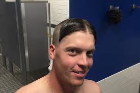 Fmr Missouri State Pitcher Buddy Bauman Cuts Hair Badly After Losing Bet w/ Brett  Eibner