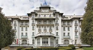 Yer bulmada kolaylık ve muhteşem fiyatlar. Hotel Palace Sinaia Romania