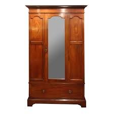 Here is a quick guide to help you distinguish between the different looks. Antique Furniture